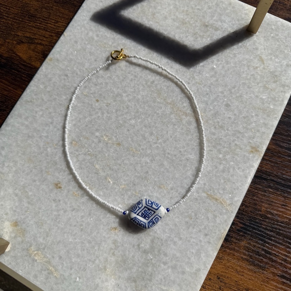 Blue & White Porcelain Bead Choker Necklace - Picture 2 of 6